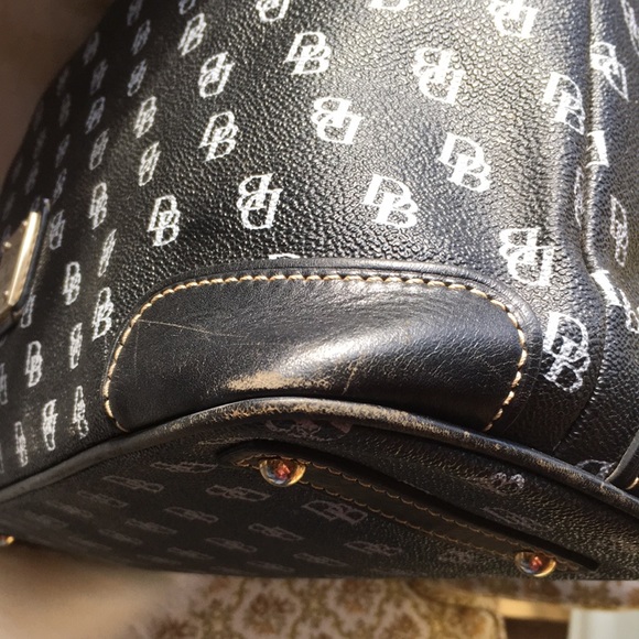 “ DOONEY & BOURKE “ HOBO STYLE BLACK PURSE - Picture 10 of 13